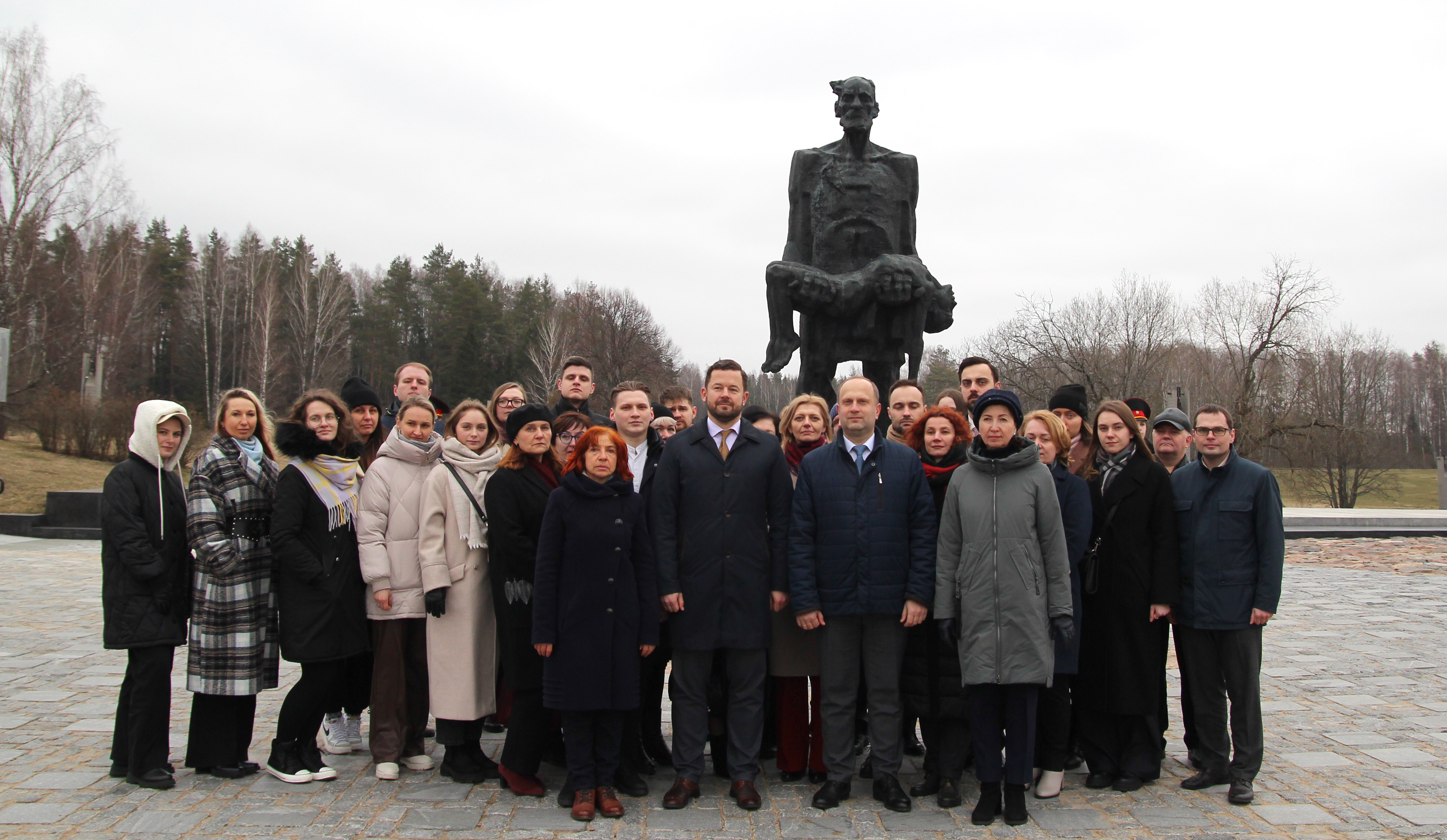 Министерство экономики приняло участие в патриотической акции памяти в Хатыни