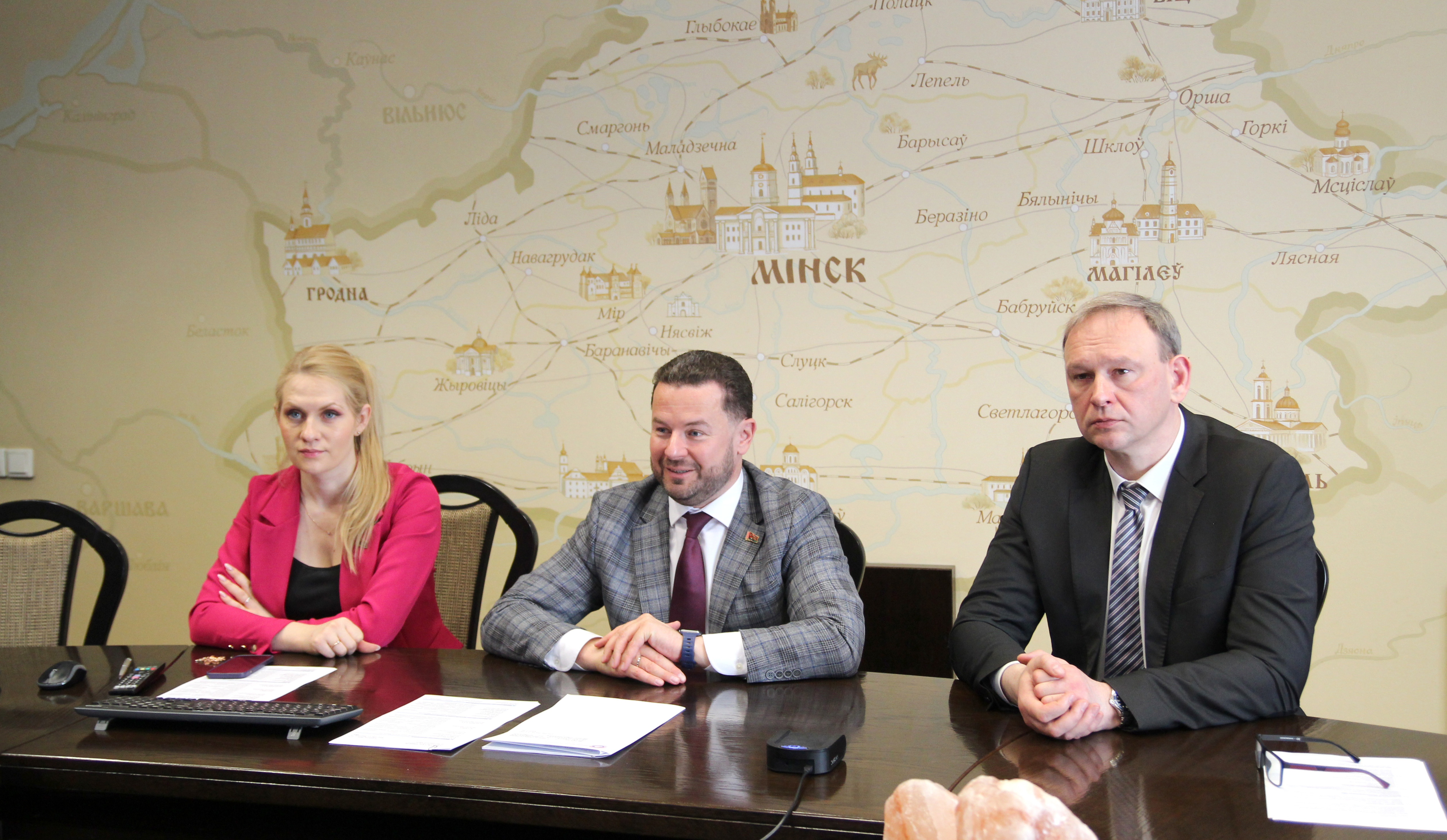 В Минэкономики обсудили важность современного бизнес-образования для менеджмента предприятий белорусской промышленности