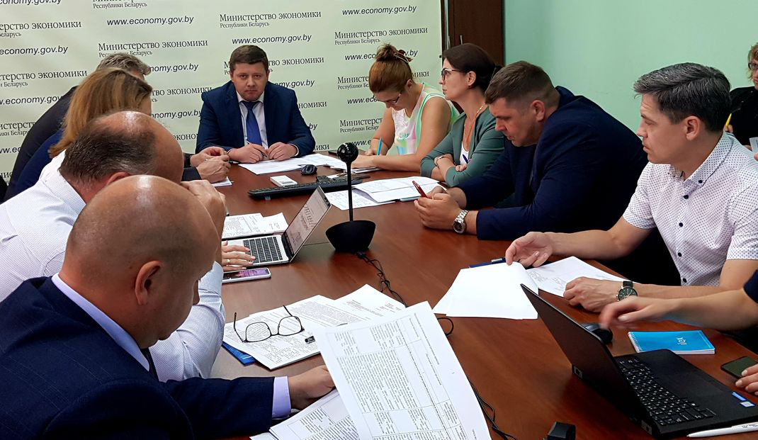 Набирает обороты второй этап снижения административной нагрузки на бизнес Набирает обороты второй этап снижения административной нагрузки на бизнес