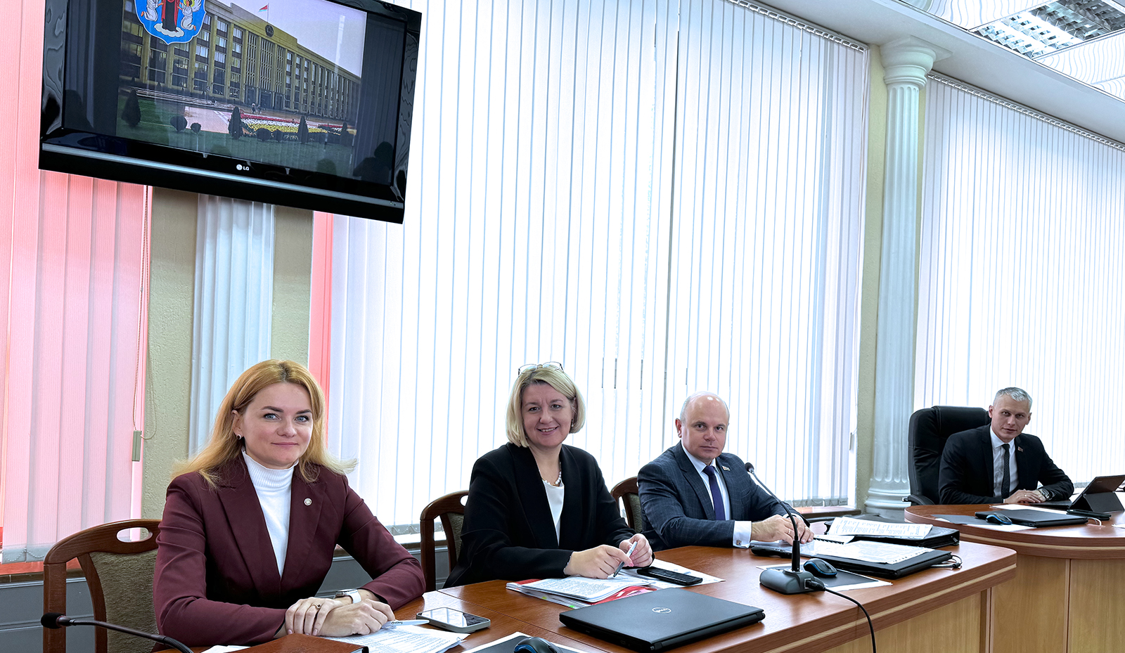 Владимир Наумович: внедрение новых механизмов Закона «Об инвестициях» позволит ускорить реализацию производственных инициатив Владимир Наумович: внедрение новых механизмов Закона «Об инвестициях» позволит ускорить реализацию производственных инициатив