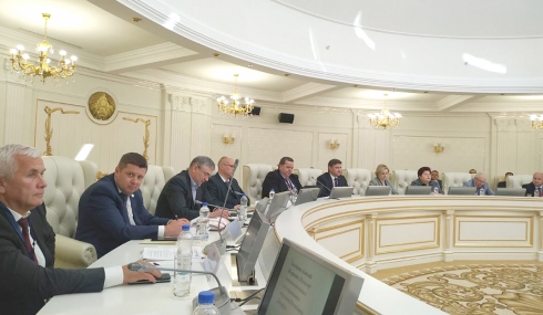 Сергей Митянский: конструктивный диалог власти и бизнеса помогает повышать устойчивость экономики Сергей Митянский: конструктивный диалог власти и бизнеса помогает повышать устойчивость экономики