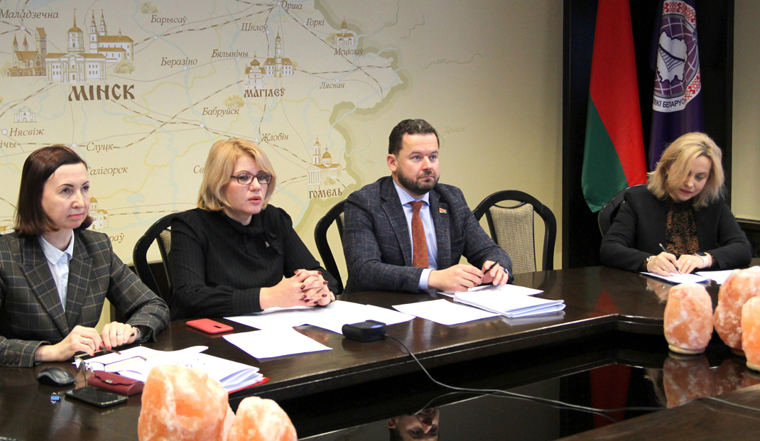 Татьяна Бранцевич: необходимо определить стратегические направления развития экономики в долгосрочной перспективе Татьяна Бранцевич: необходимо определить стратегические направления развития экономики в долгосрочной перспективе