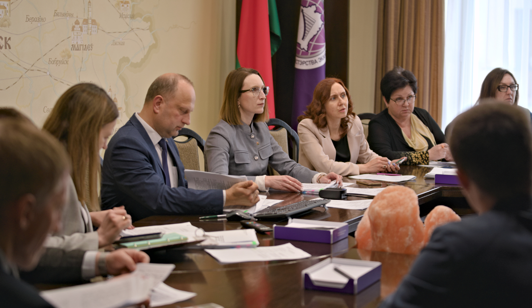 Юрий Чеботарь: ключевой результат реализации госпрограмм – динамичное развитие социальной, транспортной и энергетической инфраструктуры