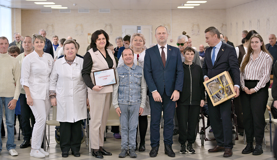 Минэкономики присоединилось к республиканской благотворительной акции «От всей души»