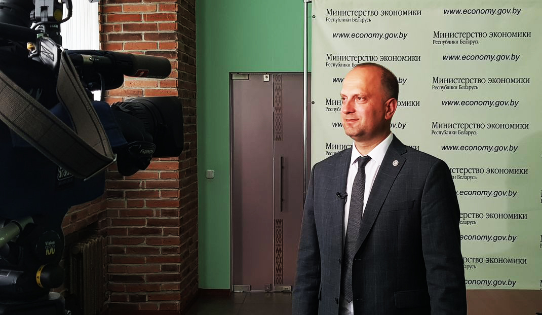 Юрий Чеботарь: стоит задача максимально ускорить отбор и реализацию союзных импортозамещающих проектов Юрий Чеботарь: стоит задача максимально ускорить отбор и реализацию союзных импортозамещающих проектов