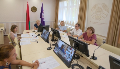 Татьяна Бранцевич: при разработке и корректировке госпрограмм предложения населения должны быть максимально учтены Татьяна Бранцевич: при разработке и корректировке госпрограмм предложения населения должны быть максимально учтены