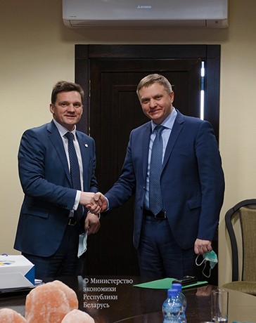 
 Министр экономики встретился с Председателем Правления Евразийского
банка развития    