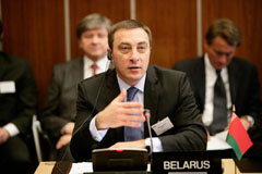 Руководитель делегации Республики Беларусь Министр экономики Н.Г.Снопков на переговорах по Соглашению о свободной торговле в Женеве 23.11.2010